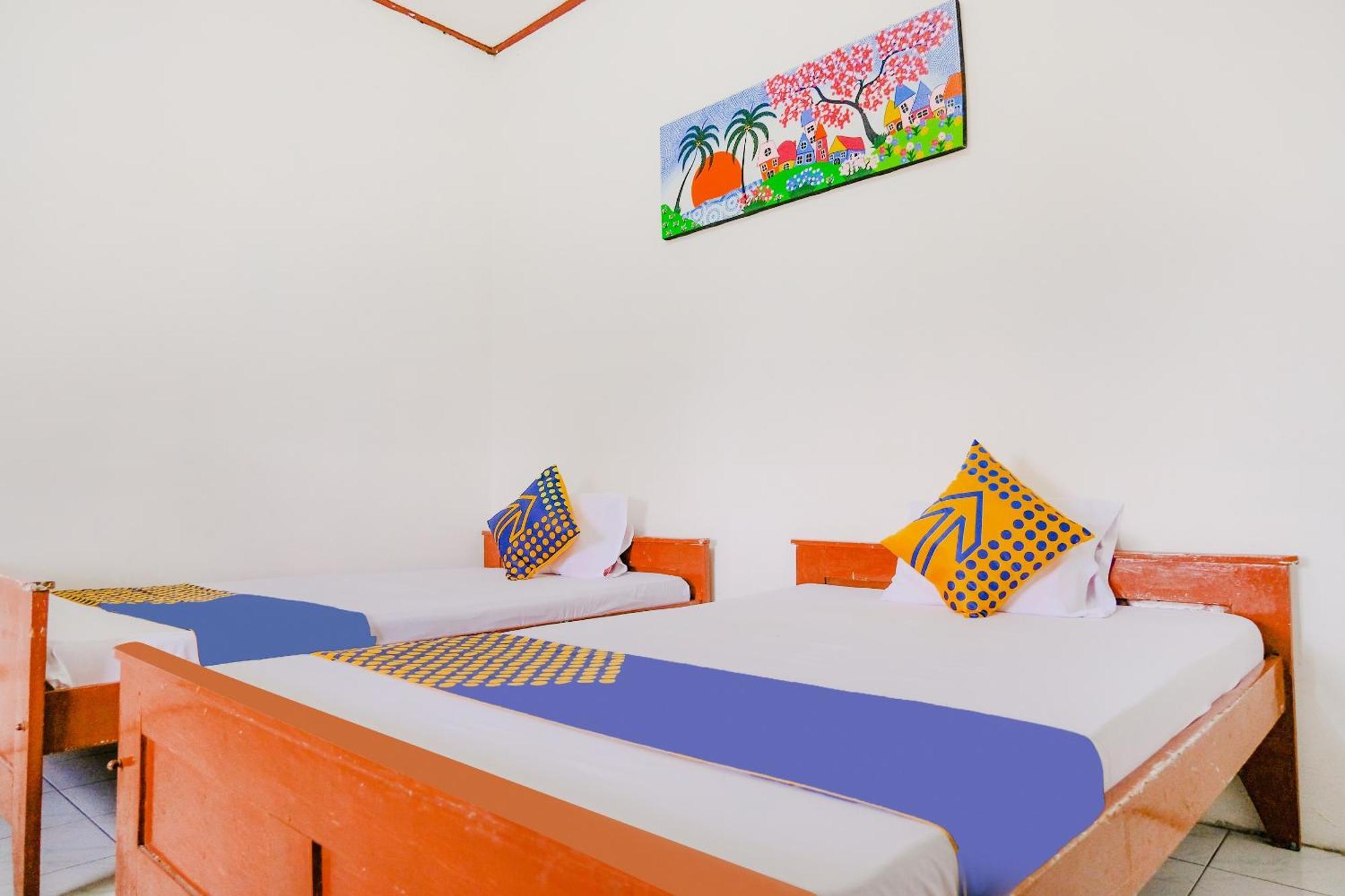Oyo Life 2638 Hotel Raya Sarangan Extérieur photo